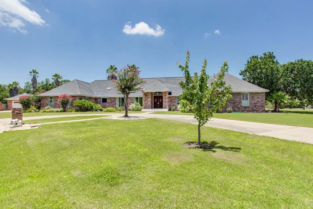 2000 Indian Trail - Photo 1
