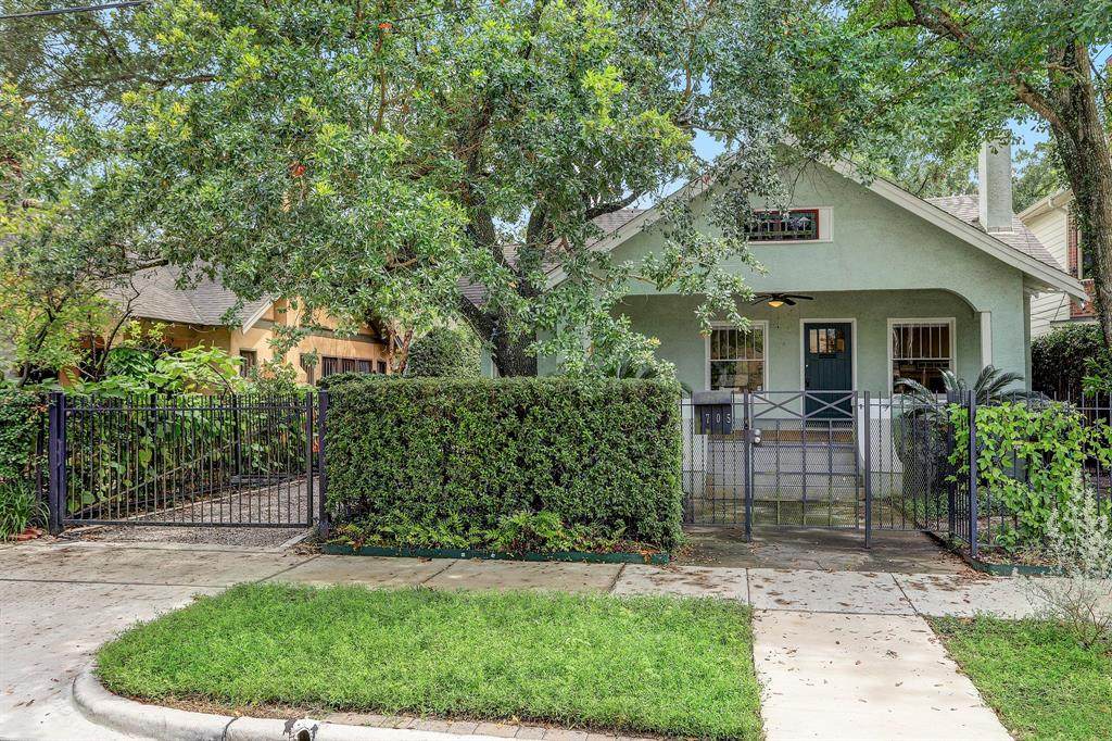 705 Colquitt Street - Photo 1