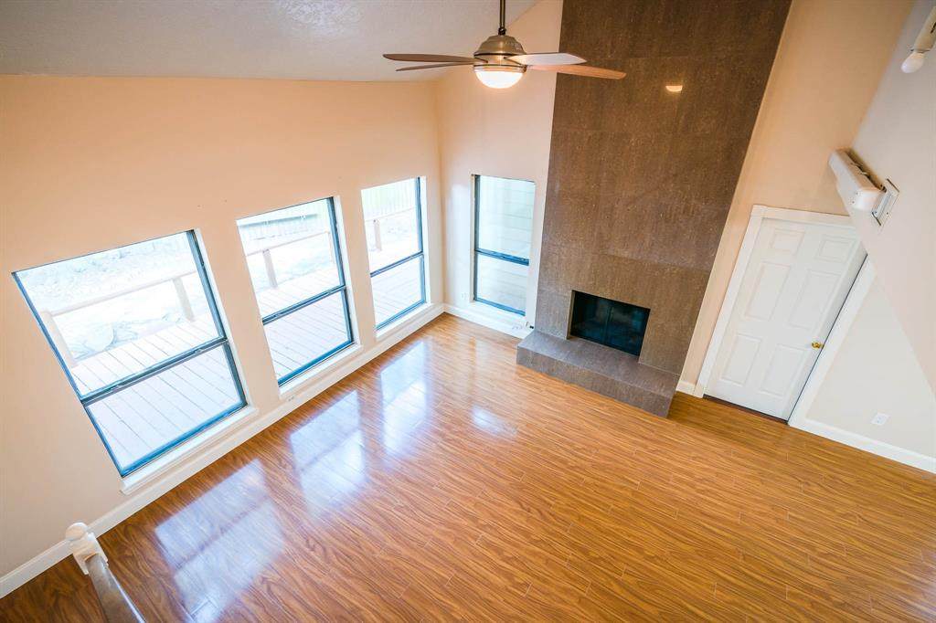 543 Shady Brook Drive - Photo 1