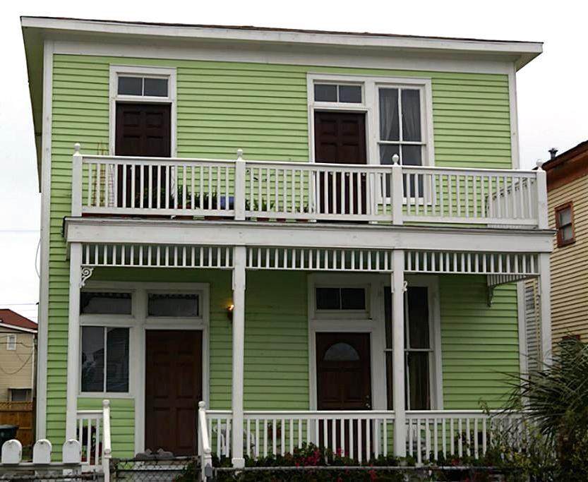 1608 Market Street - Photo 1