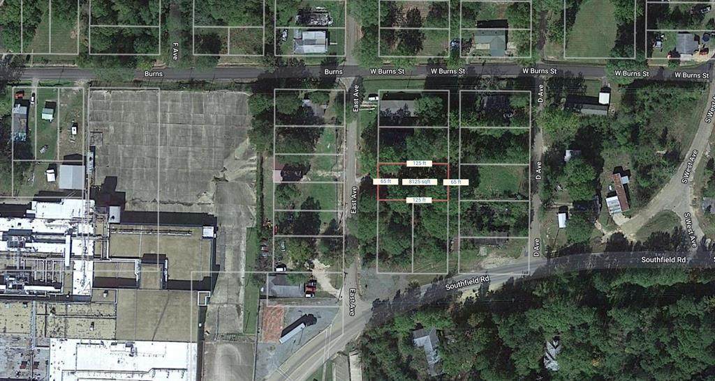 1605 East Avenue - Photo 1