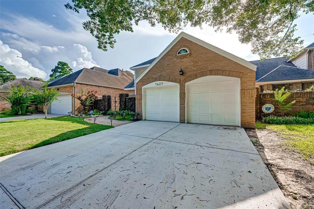 1627 Gingerleaf Lane - Photo 1