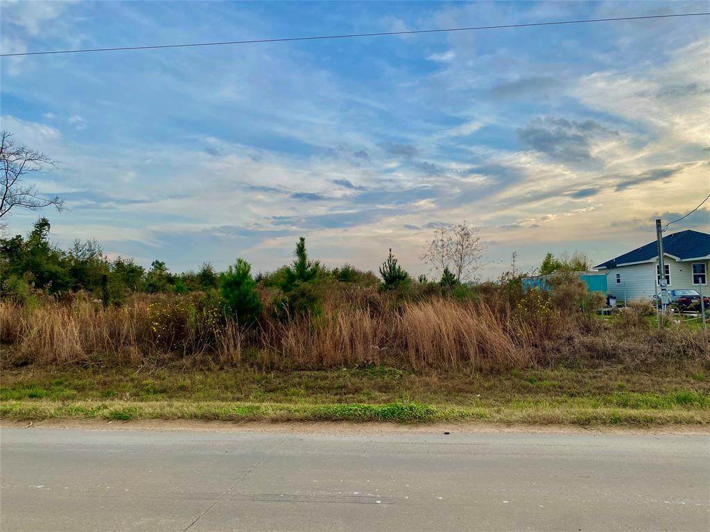 1894 County Road 3542 - Photo 1