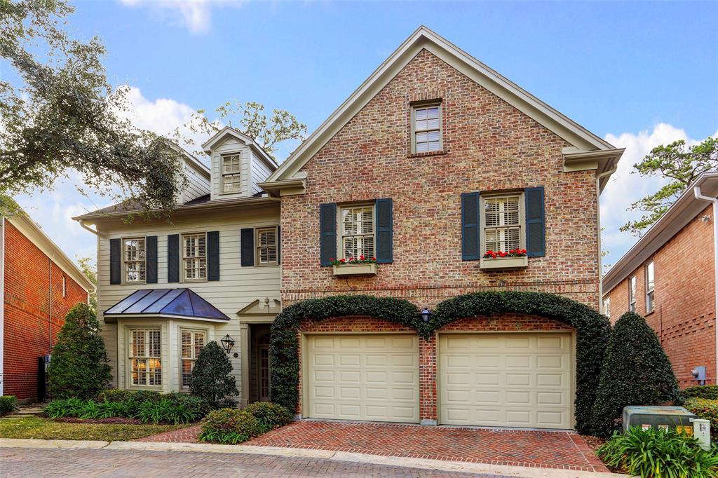 39 Hudson Circle - Photo 1