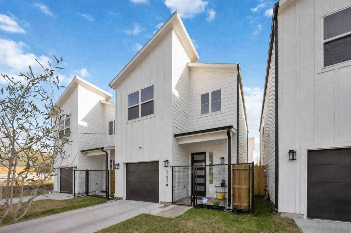 5702 Breland Street - Photo 1