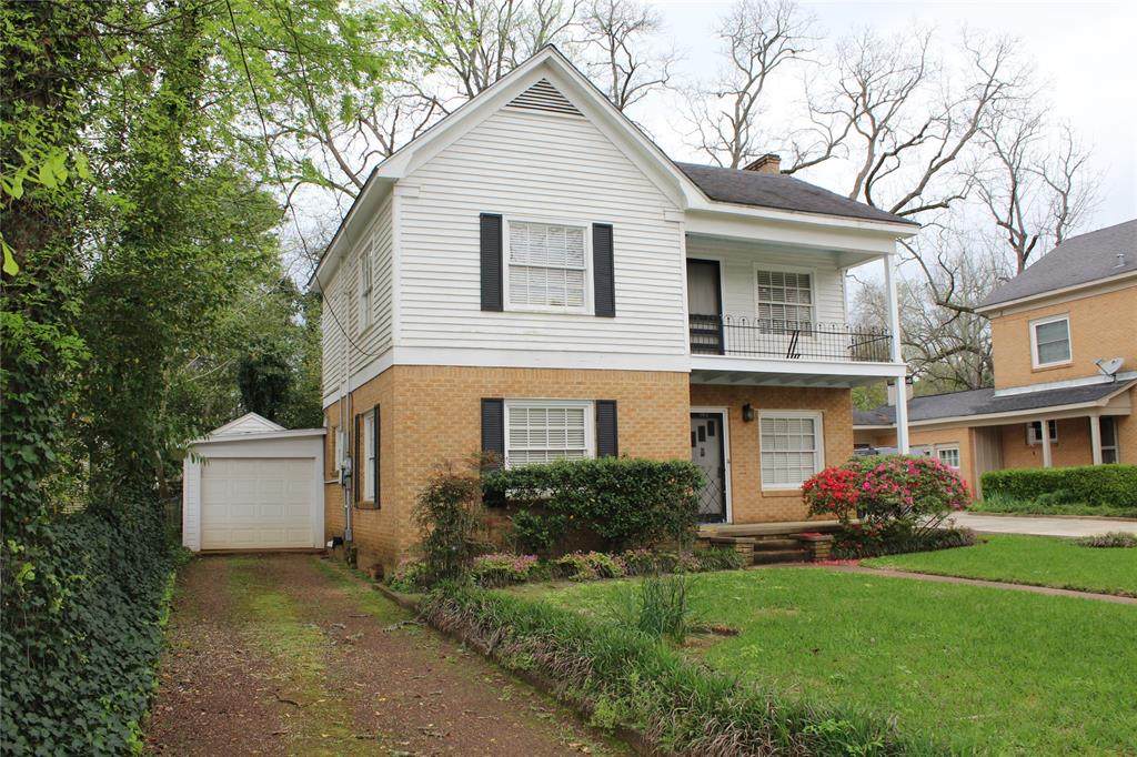 103 9th Street - Photo 1