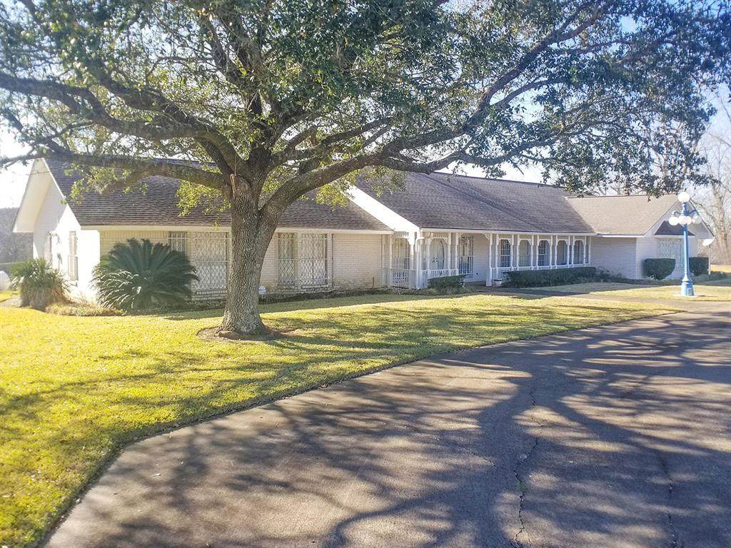 301 Farm-To-Market 1011 Road - Photo 1