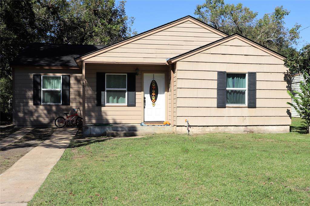 649 Lorrain Street - Photo 1