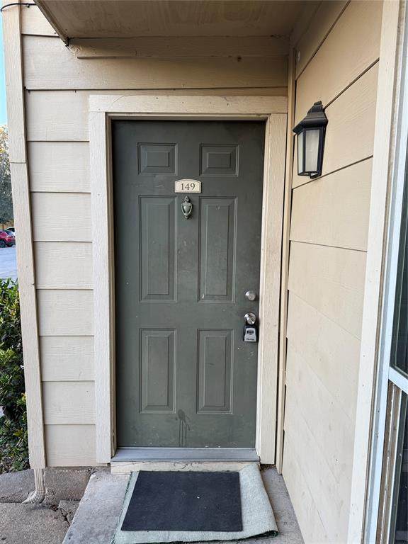8100 Creekbend Drive - Photo 1