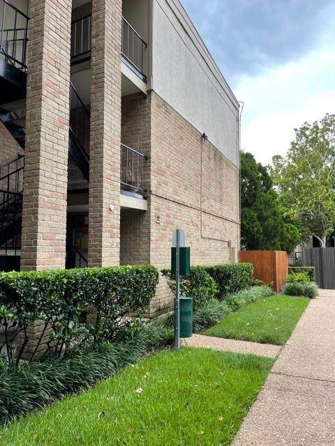 4645 Wild Indigo St - Photo 1