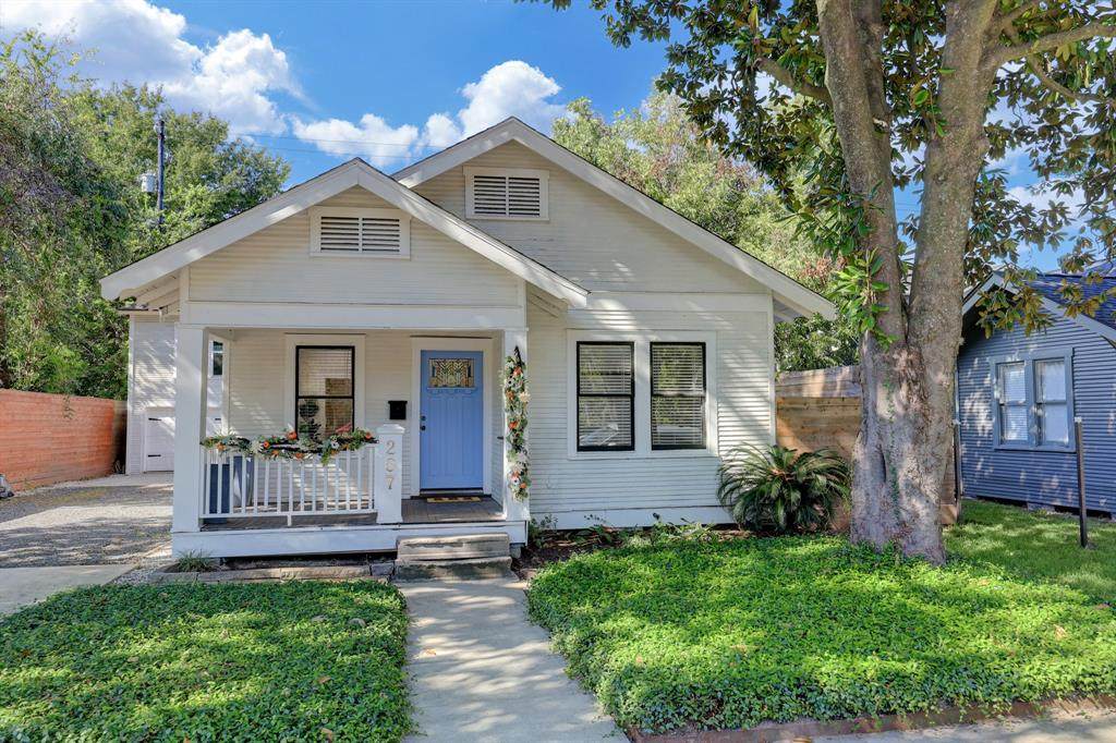 207 23rd Street - Photo 1