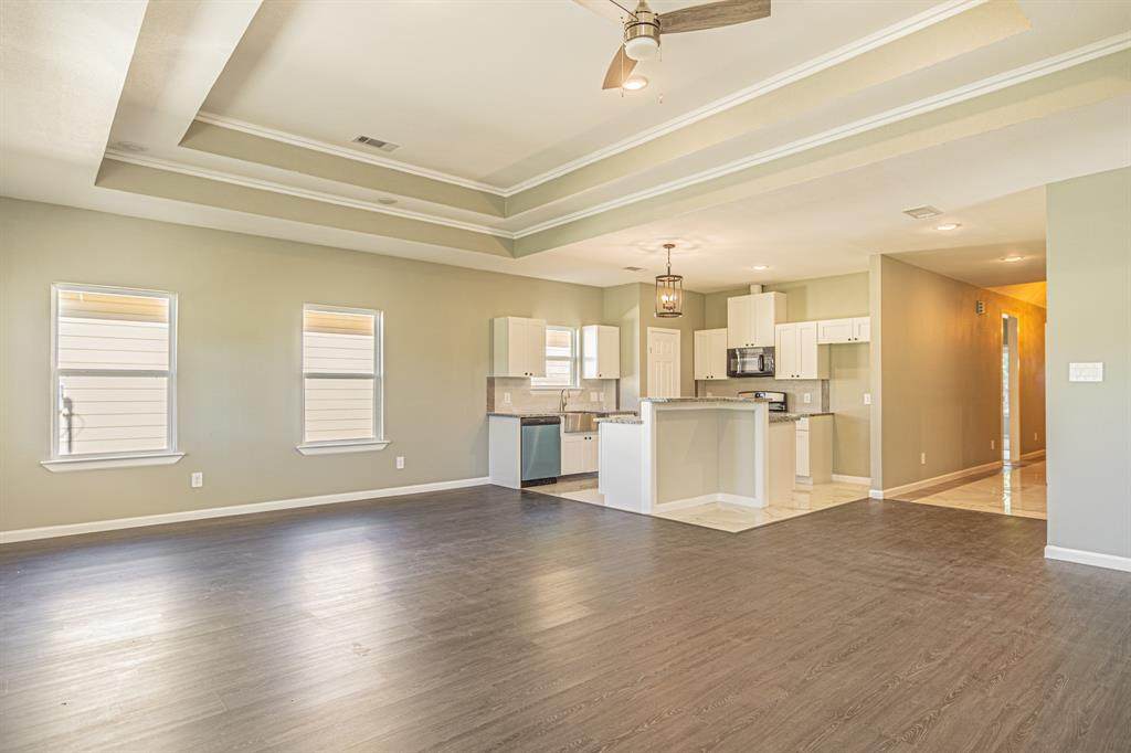 228 Utah Street - Photo 1