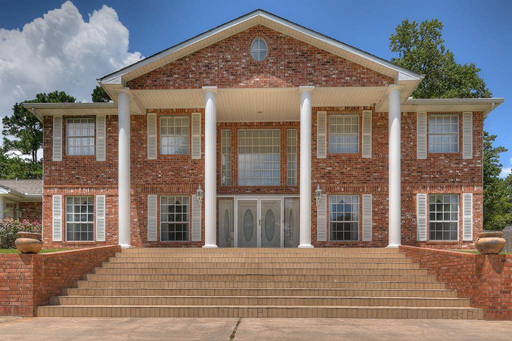 51 Shetland Lane - Photo 1