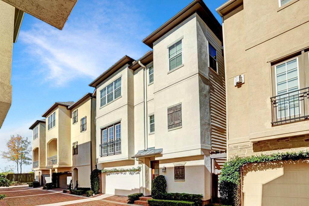 2807 Sherwin Street - Photo 1