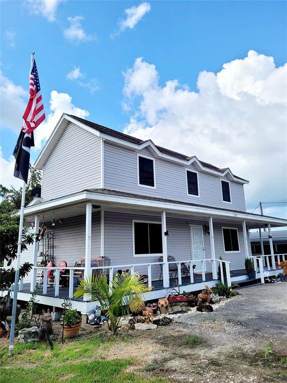 9501 Highway 6 - Photo 1