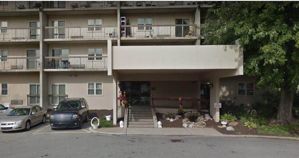 620 Pike Street - Photo 1