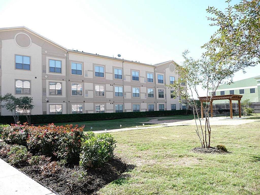 6655 Sam Houston Parkway - Photo 1