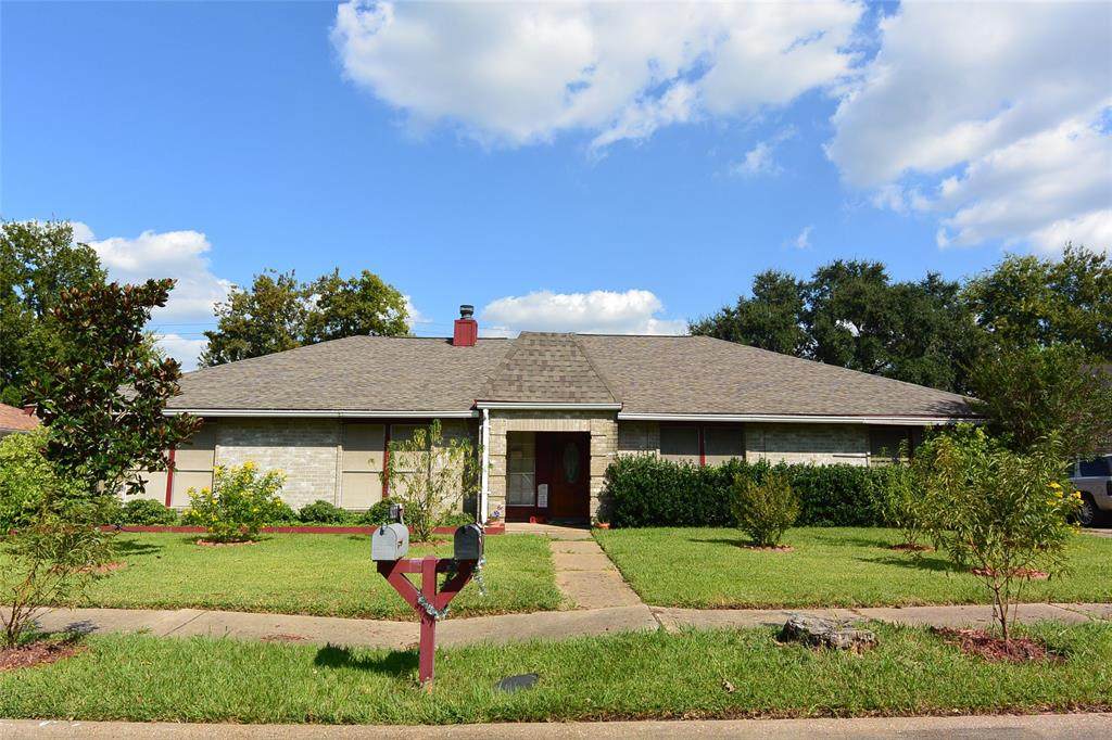 9227 Bollingbrook Drive - Photo 1