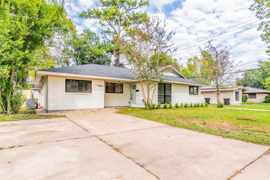 4010 Marlborough Drive - Photo 1