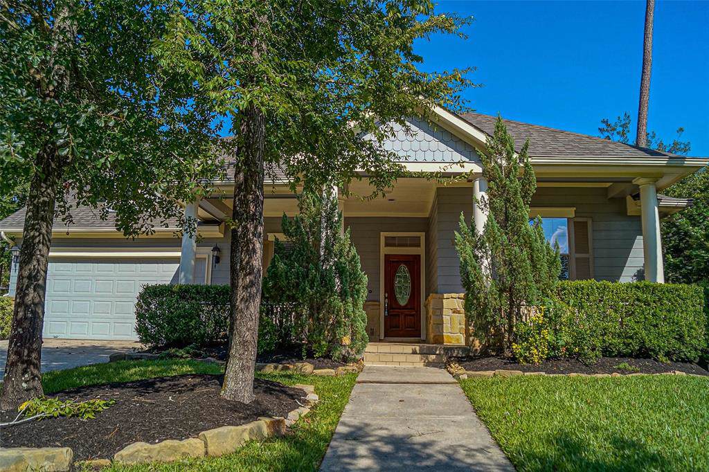 18 Tapestry Park Circle - Photo 1