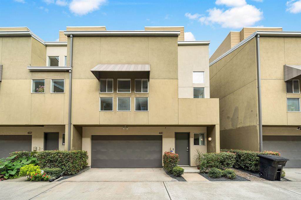 441 Meadow Street - Photo 1