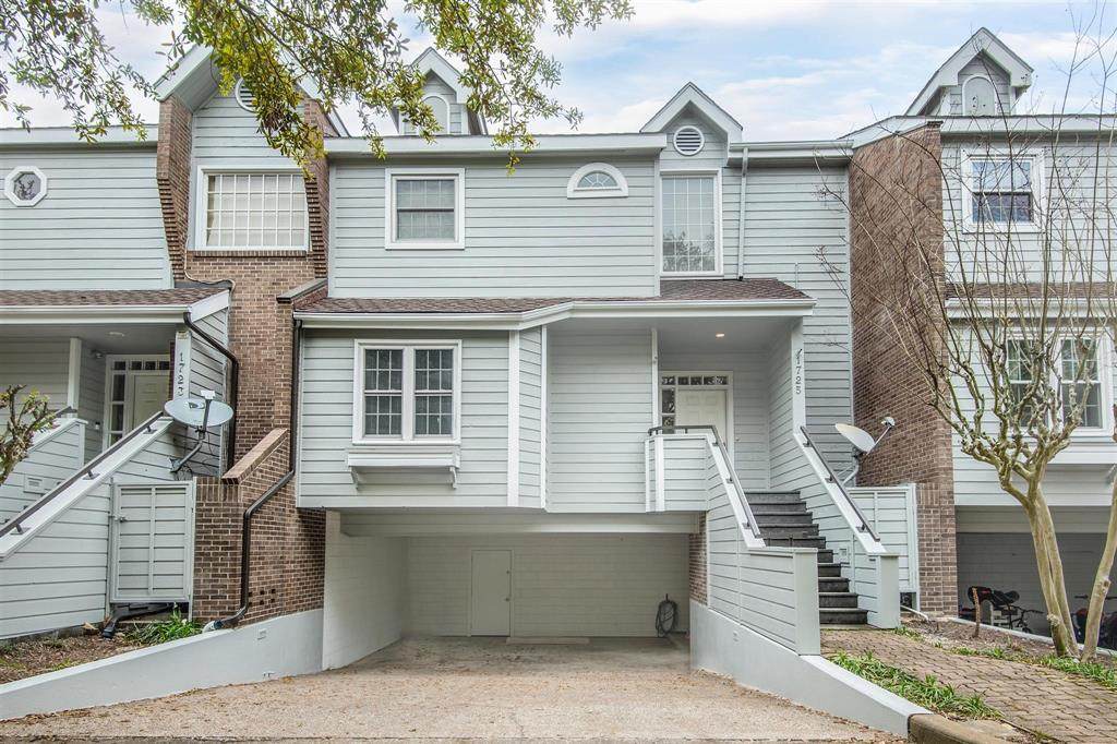 1725 Enterprise Avenue - Photo 1