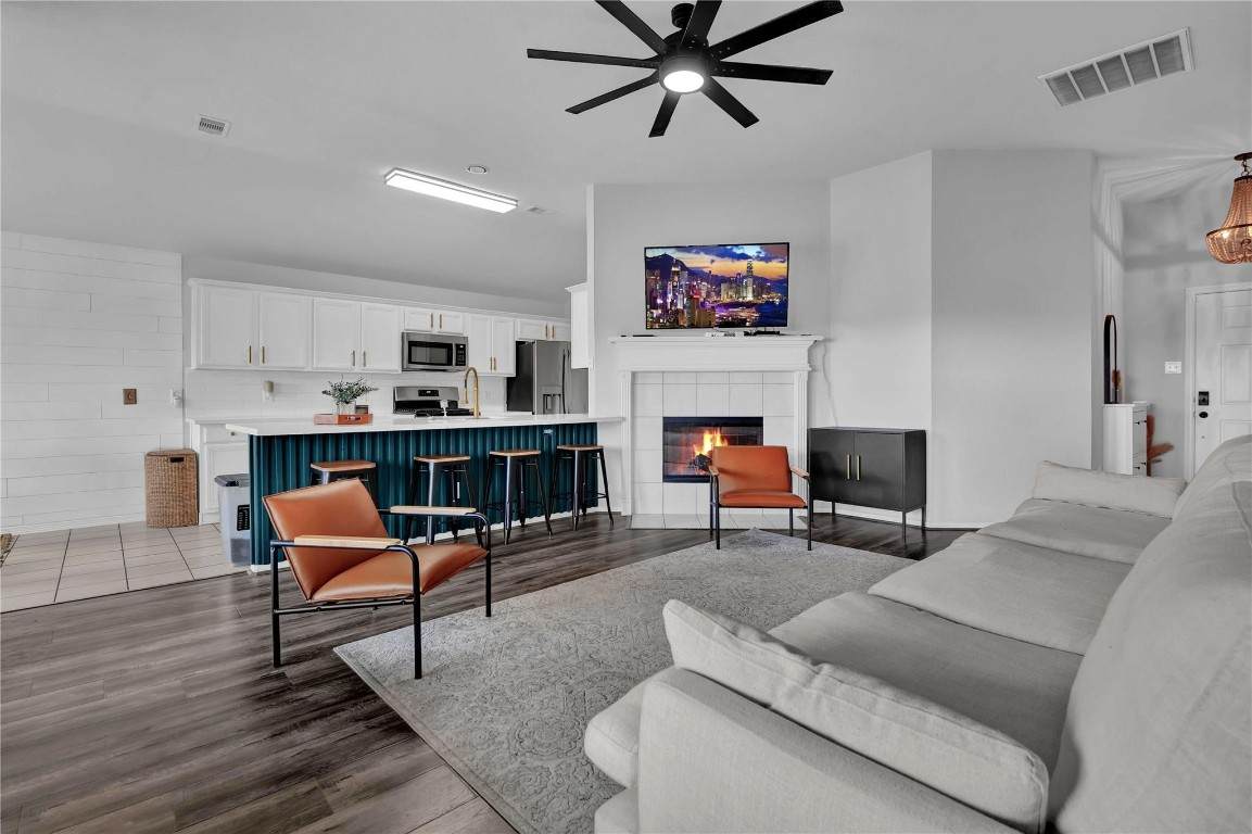 997 Hamilton Street - Photo 1