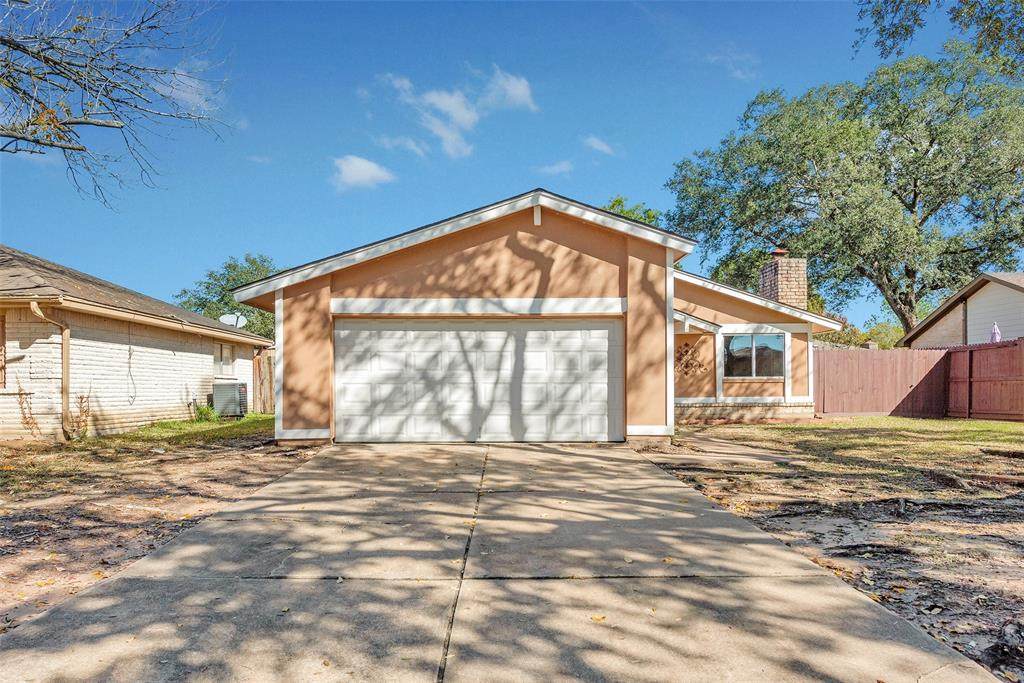 16907 Hibiscus Lane - Photo 1