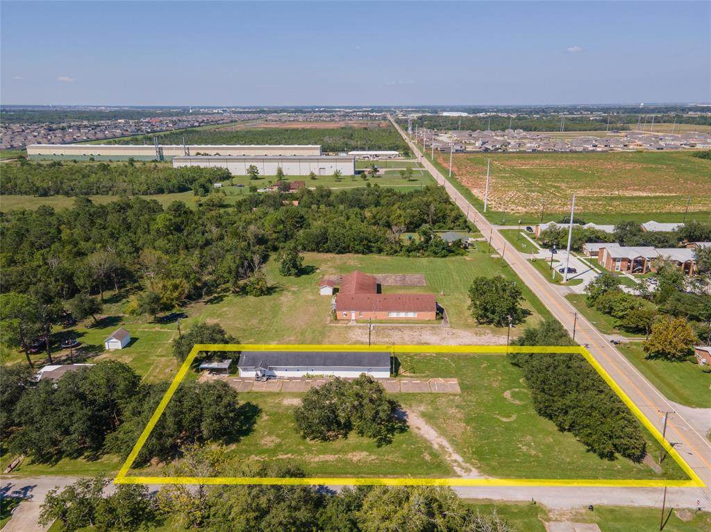 5900 Delany Road - Photo 1