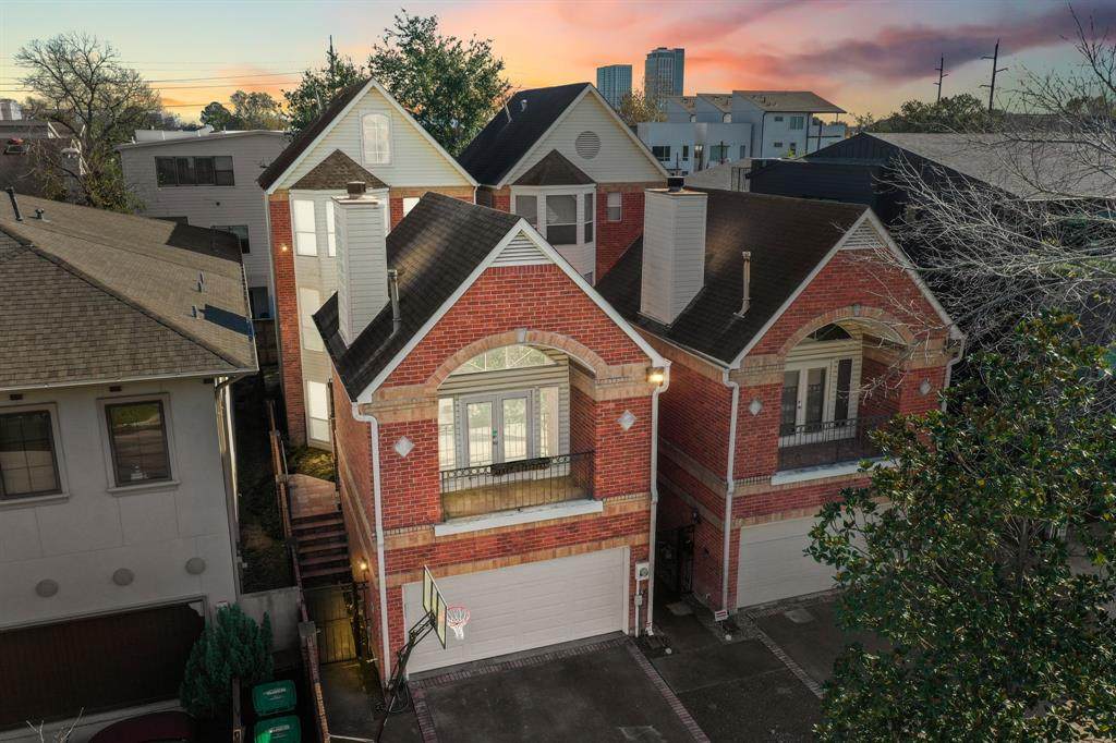 2115 Elmen Street - Photo 1