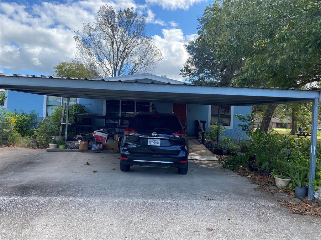 203 Iowa Street - Photo 1