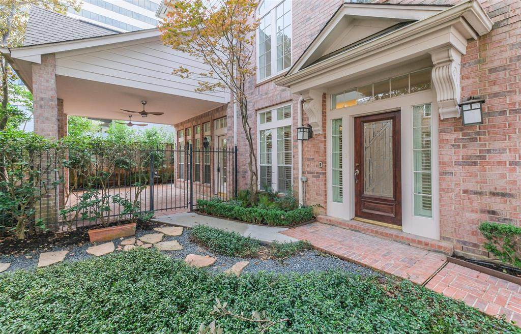 15 Stalynn Lane - Photo 1