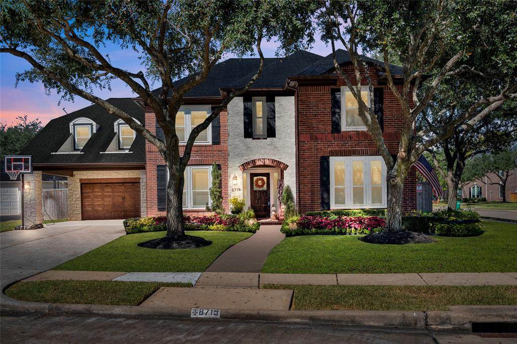 8719 Chipping Rock Drive - Photo 1