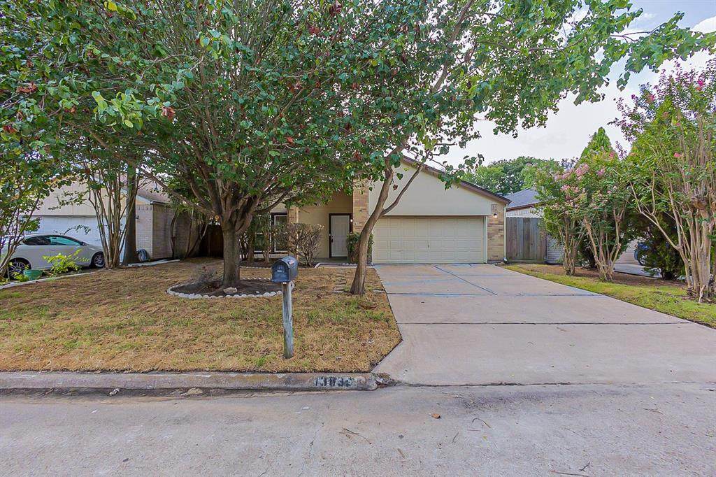 13839 Peach Hollow Lane - Photo 1