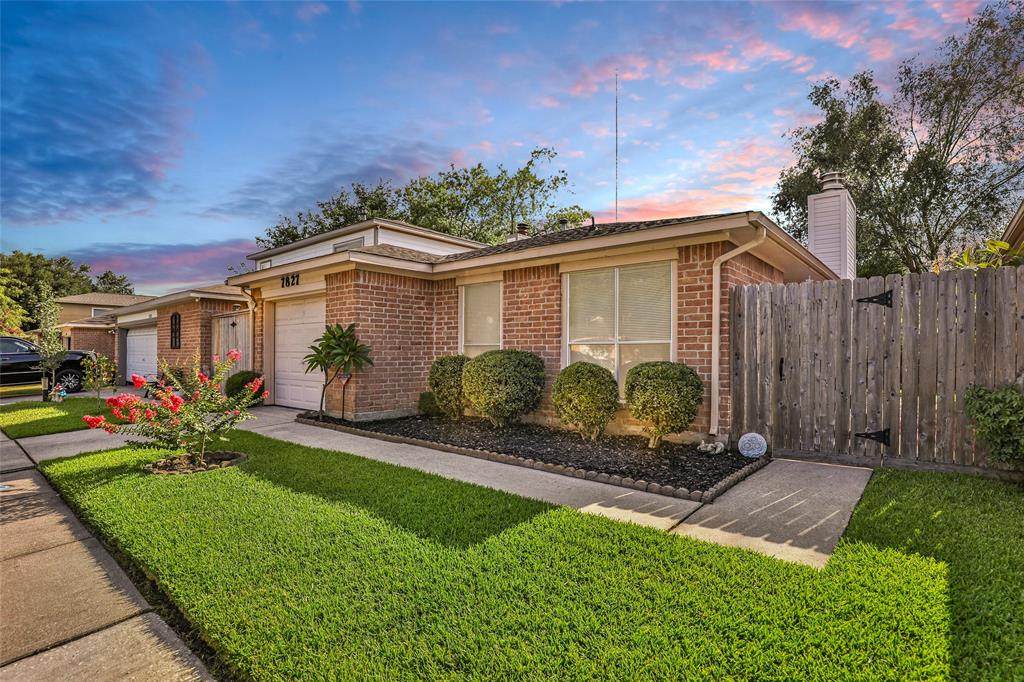 7827 Winehill Lane - Photo 1