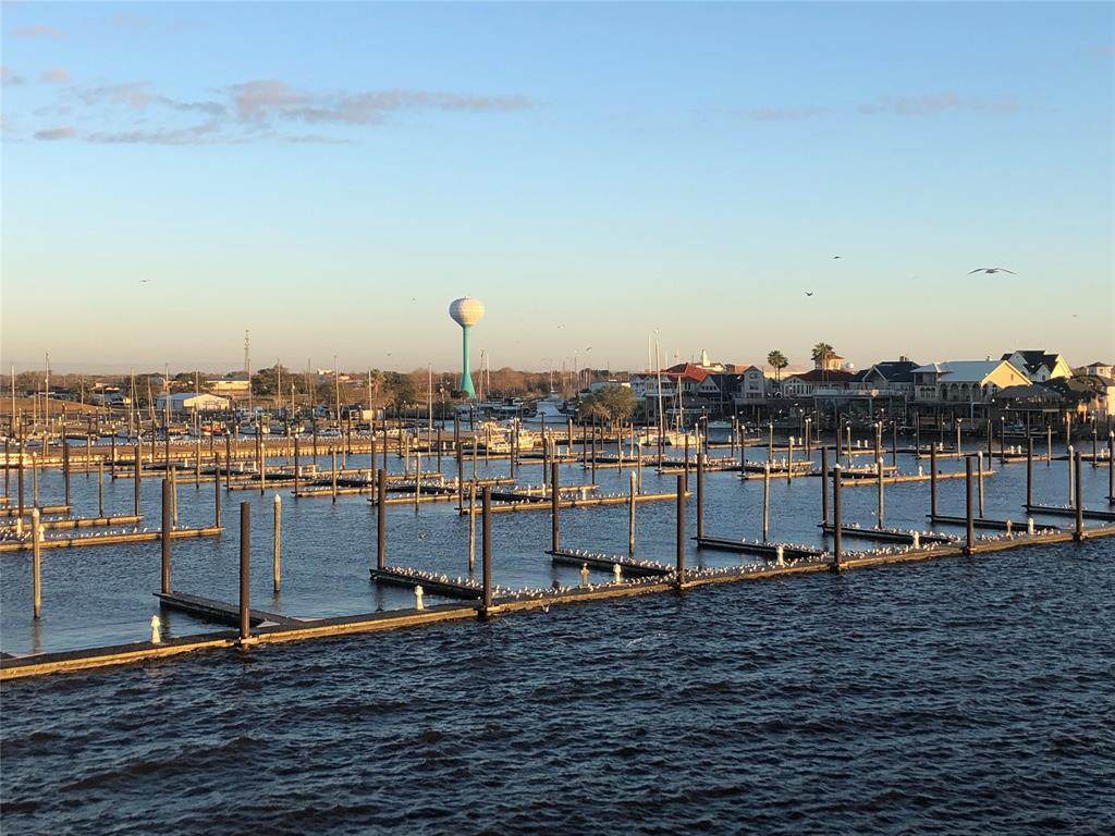 580 Pleasure Pier Blvd Boulevard - Photo 1