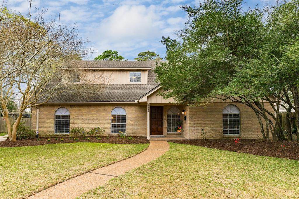 1119 Woodland Drive - Photo 1