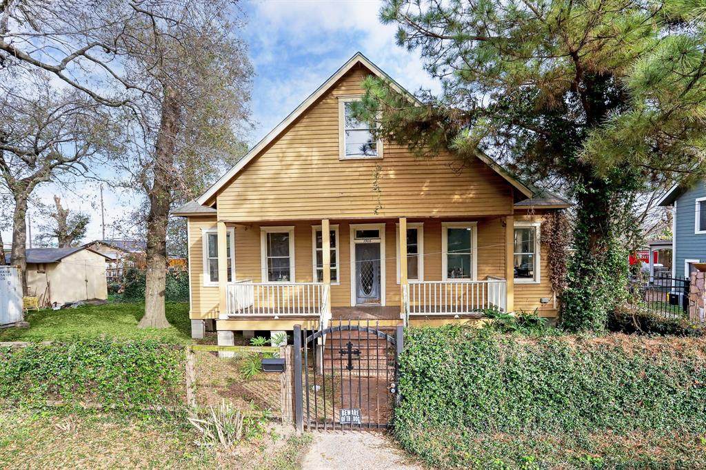5906 Nancy Ann Street - Photo 1