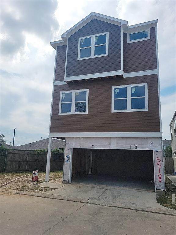 5518 Cuerta Street - Photo 1