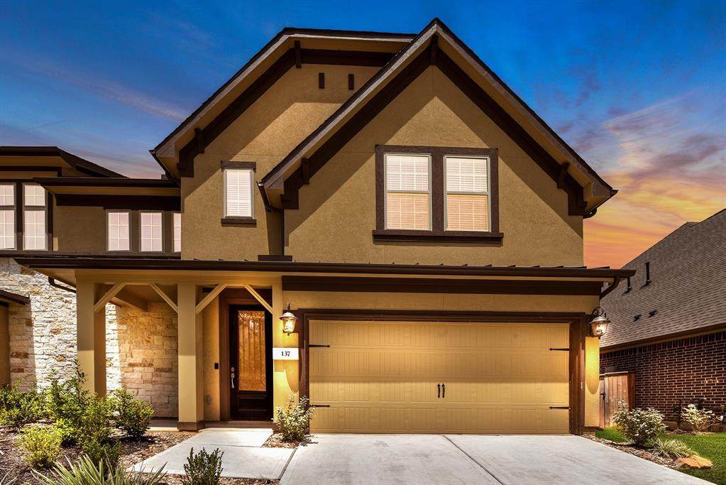 137 Skybranch Drive - Photo 1