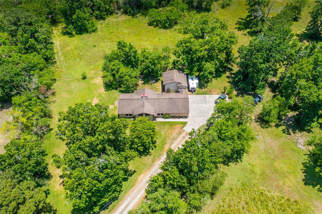 982 County Road 676 - Photo 1