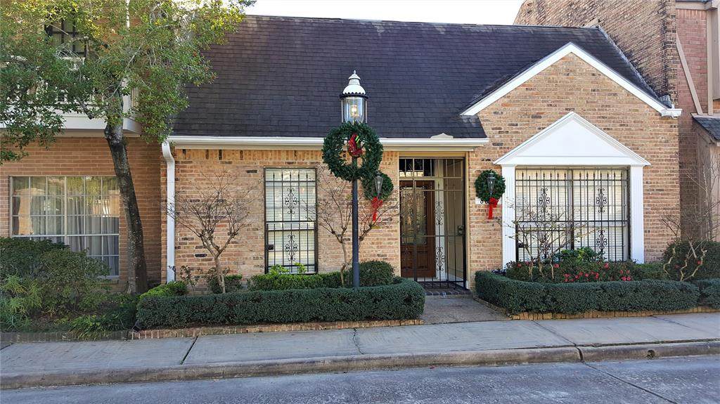 8607 La Fonte Street - Photo 1