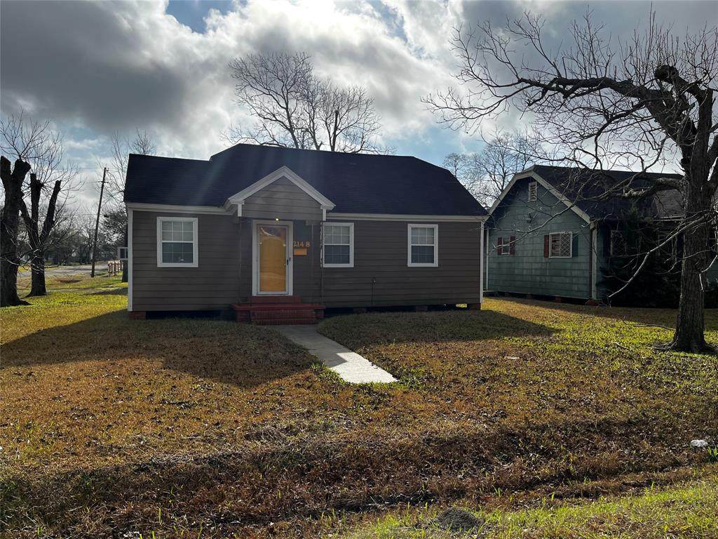 2148 19th Street - Photo 1