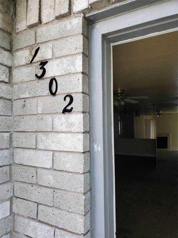 9700 Leawood Boulevard - Photo 1