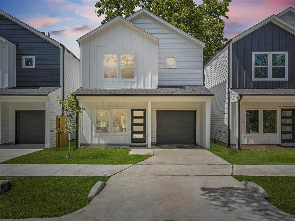 1448 Dewalt Street - Photo 1