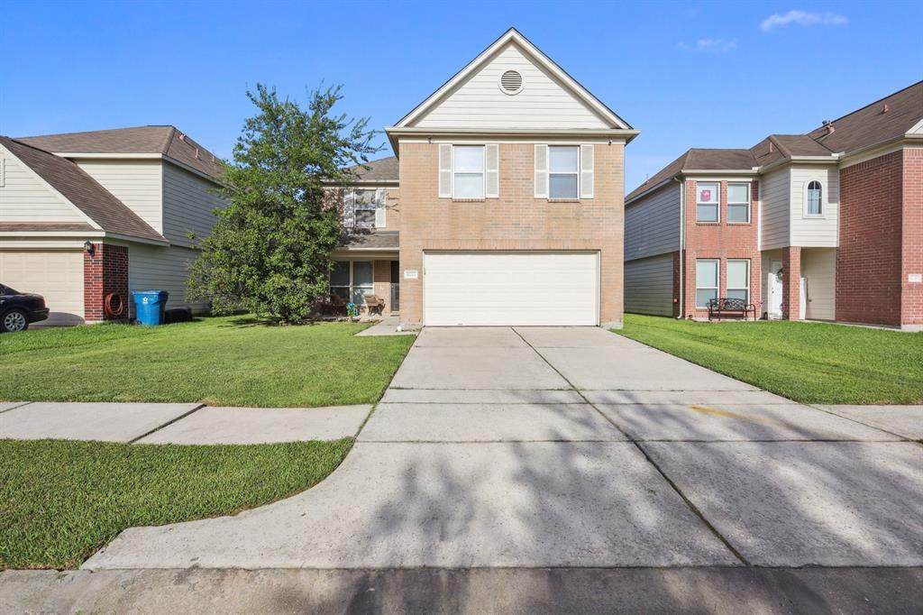 11015 Walkup Way - Photo 1