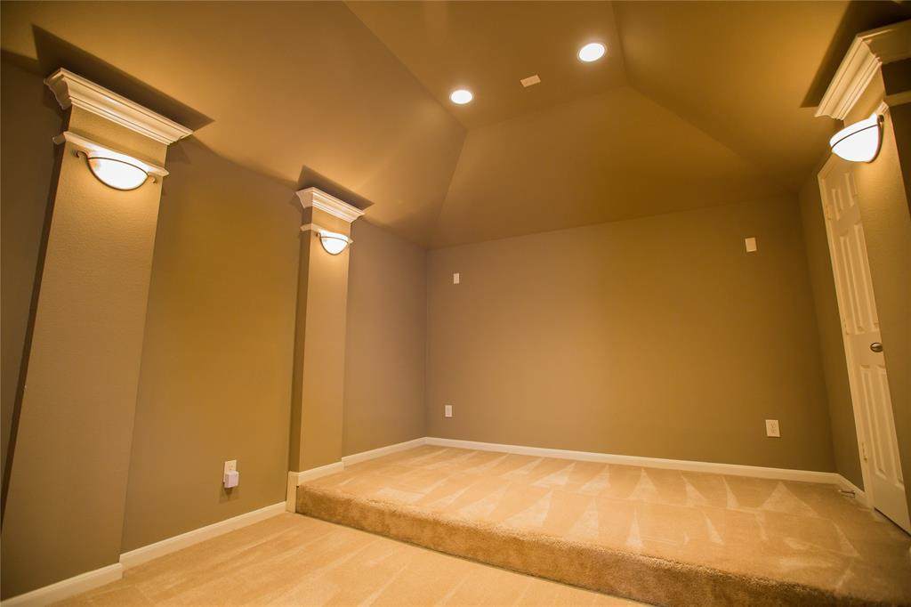 2710 Raven Ridge Drive - Photo 1
