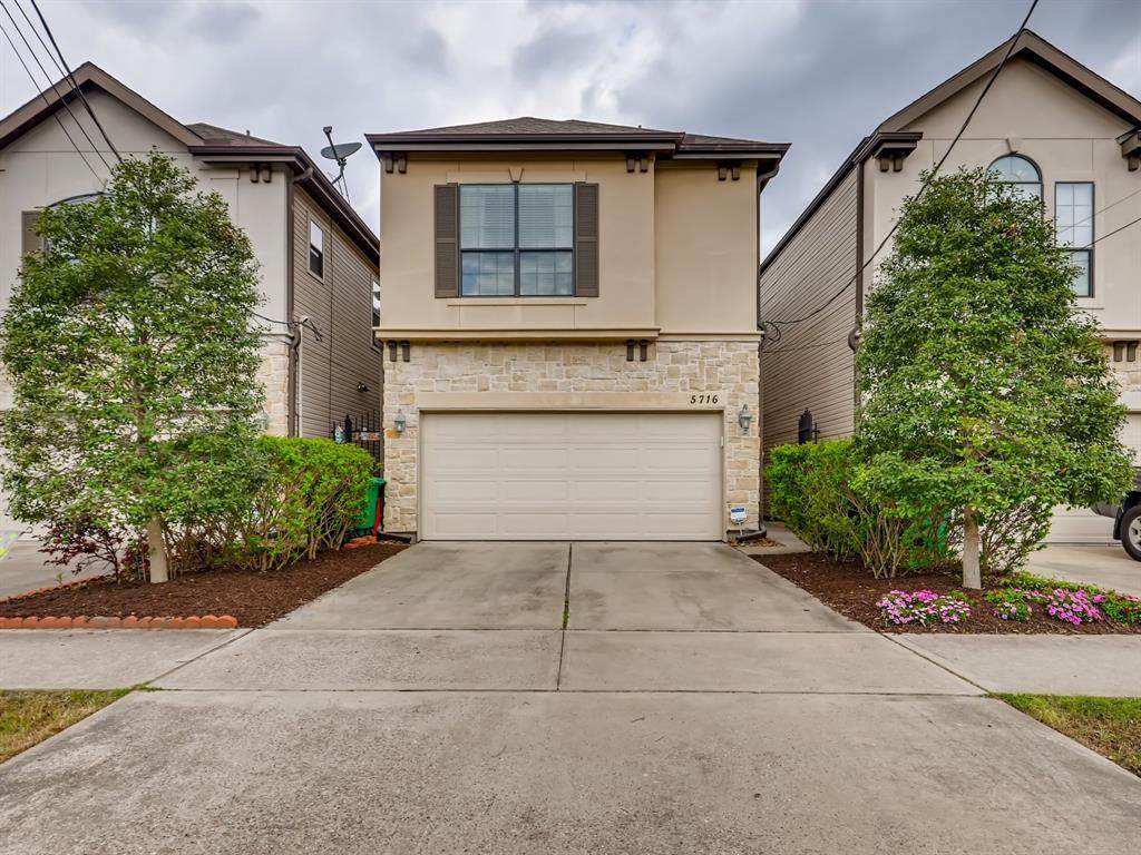 5716 Larkin Street - Photo 1