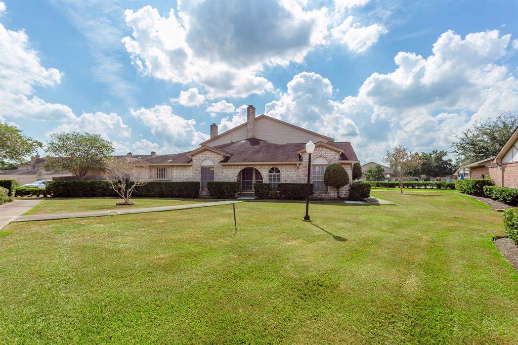 24 Chapparal Court - Photo 1