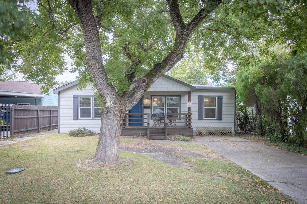 7032 Conley Street - Photo 1